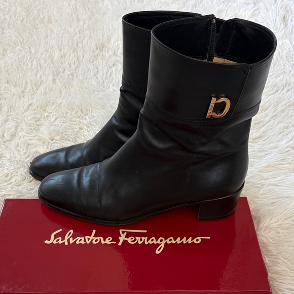 Salvatore Ferragamo Vintage Black Leather Mid-Calf Boot with Signiture Emblem - Picture 9 of 12